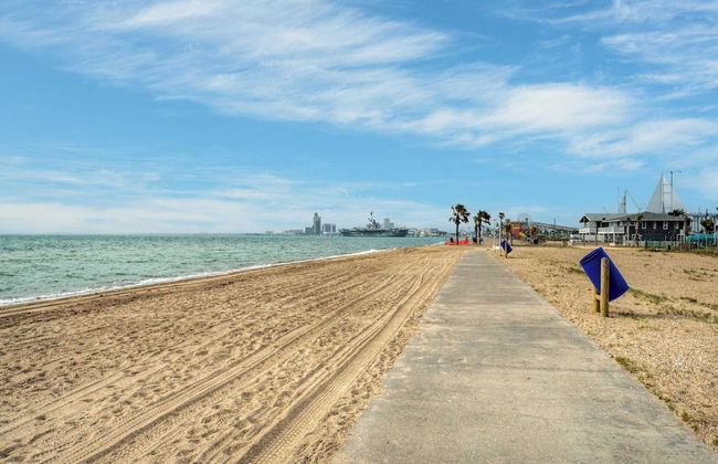 Private Balcony w/ Ocean View Pool & Hot Tub Access Ocean Echo by Avantstay - Foto 33