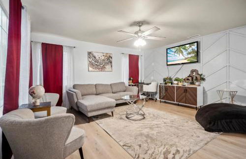 Cozy single story 2 bdrm family home near the BLVD - Foto 22