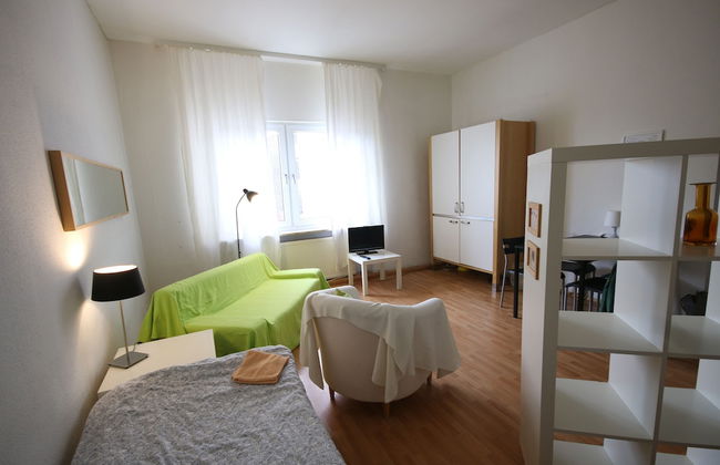 a-domo Apartments Oberhausen - Budget Apartments & Flats - short & longterm - single & grouptravel - Photo 16