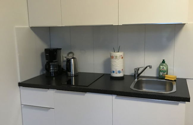 City Apartment - Photo 10