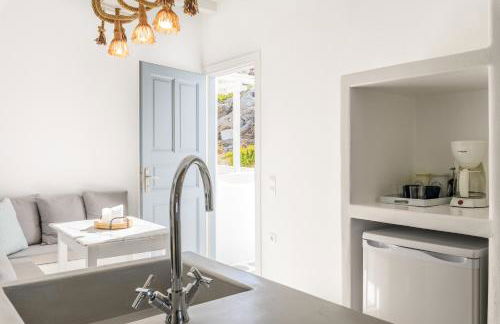 Mykonos Supreme Comfort Suites & Villas - Photo 124