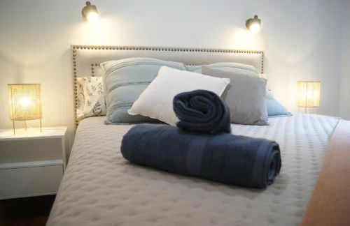 Nuevo, luminoso, reformado, cerca del Casco Viejo - Foto 1