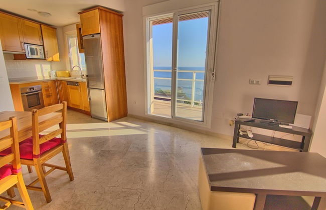 Carvajal Seafront Penthouse - Photo 9