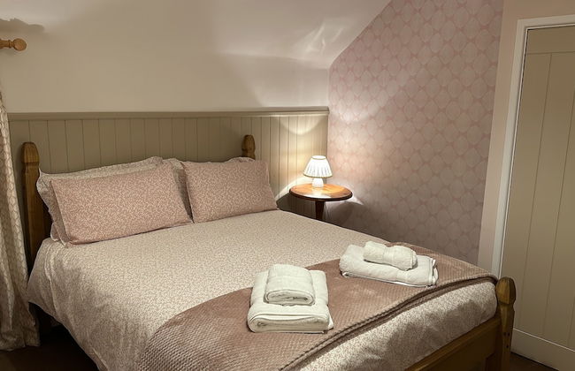 Welcoming 2 Bed Charming Self Catering Cottage - Foto 11