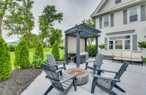 Fire Pits, Views and Yard Luxe Mt Horeb Getaway! - Foto 35