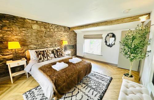 Muddy Boots-Arcade Royale - Photo 2