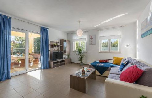 Villa Marilu, modern villa with pool near the sea - Foto 27