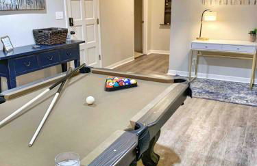 Decatur Chic Family Home with Pool Table - Photo 10