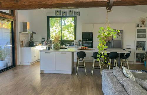 Historic Wine Estate Near Mediterranean Coast - Foto 6