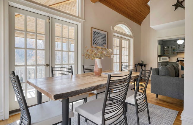 Main+guest House, Private Pond, Views, Large Yard 20mins to Heart of Asheville - Foto 15