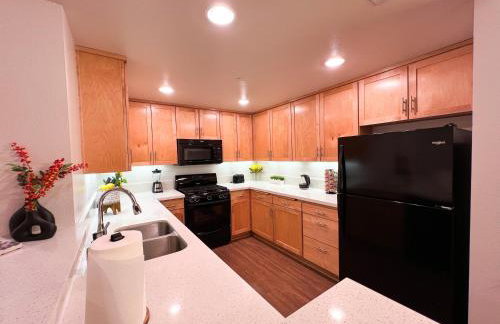 Beautiful 2 BD 3 Beds in Heart of Encino 105 - Foto 12