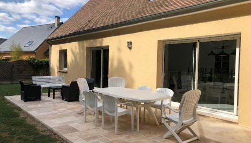 Maison 9 personnes avec jardin et parking clos à 3kms du Circuit des 24h du Mans - Photo 3