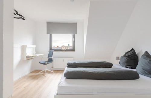 Zentrales City Apartment EDEN - 1 Min zum HBF - Ideal für Trips nach Köln, Düsseldorf, Wuppertal, Messe - Balkon, Küche, 2 Zimmer, Renoviert 2025 - Foto 21