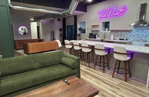 "The Vault" - 3 King Beds-3 Bath - Foto 9