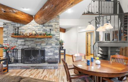 The Fairway Hideaway by AvantStay Game Room Outdoor Dining Near Lake Arrowhead - Foto 9