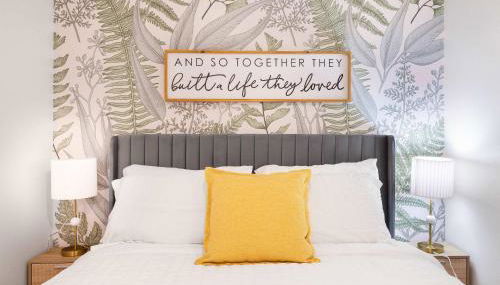 Rare 3BR Modern Urban Escape Private Garage - Foto 4