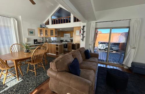 Modern Ocean Cabin 27 Stylish Kitchen & Jacuzzi - Foto 12