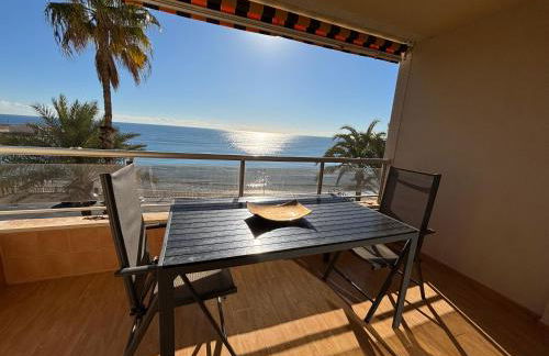 Apartamento primera línea playa Torrevieja El Palmeral - Foto 4