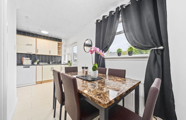 Rothesay House by Klass Living - Photo 19