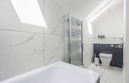 Modern Stylish Bosham Home - Pass The Keys - Foto 24