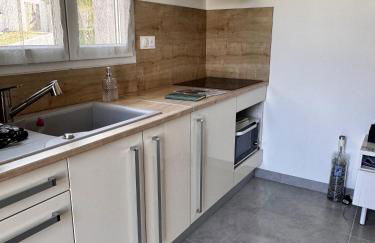 Le Monde Éphémère d Emilie Logement indépendant 2étoiles avec jacuzzi - Foto 14