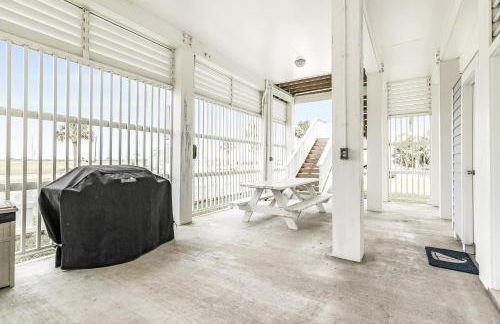 Seaside Haven - Photo 25