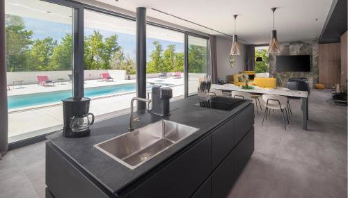 3 Bedroom Awesome Home In Sterna - Foto 4