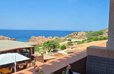 2-bedroomed modern apartment with seaview - Foto 2