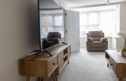 5 Swiftsure - Stunning 4 Bed Home, free parking - Foto 28