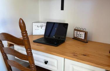 In the Woods by a Pond! Sugar Ranch Guest House! - Foto 57