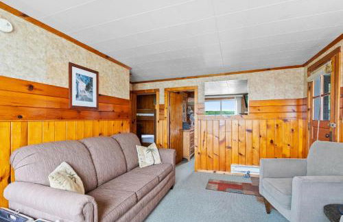 Sunset Shores - Waters Edge Cottage #2 by Simple Life Rentals - Foto 9