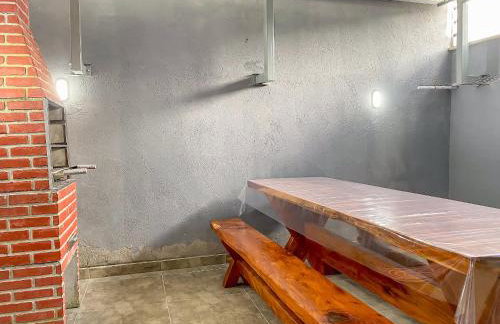 Casa Individual com 2 suítes, cozinha completa, Internet privativa 300MBPS, região bem sossegada com comercios diversos ao redor - Foto 71