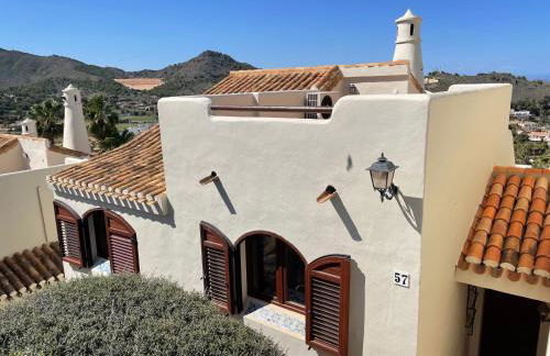 Beautiful 3 bedroom villa in the Golf and Sports paradise of La Manga Club - Foto 1