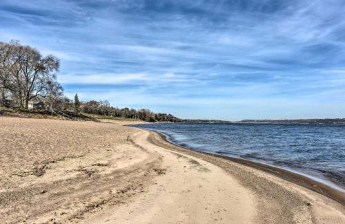 Lakeland Cottage - half Mile to St Croix River - Foto 2