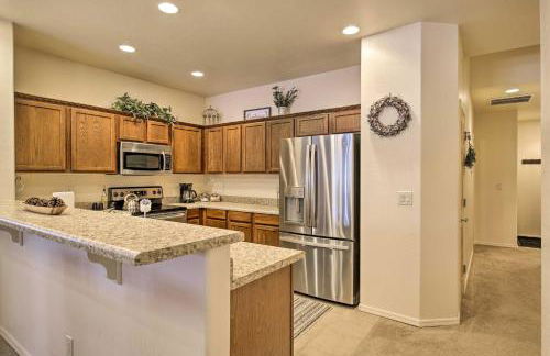 Deck and Gas Grill Spacious Pinetop Cabin - Foto 8