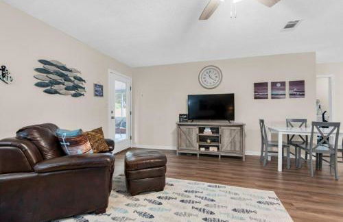 Gulf Brz-Beaches-Dwntwn PNS-Pet Friendly-Canal - Foto 7