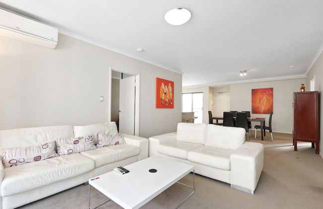 188 Apartments - Photo 12