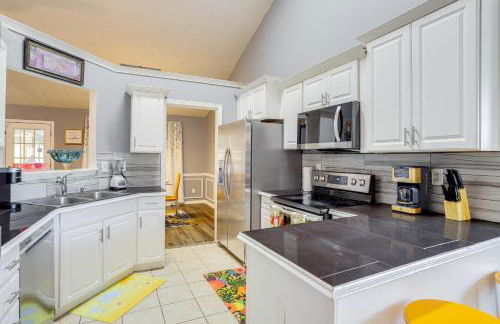 Close to Shopping Pet-Friendly Lawrenceville Home - Foto 8