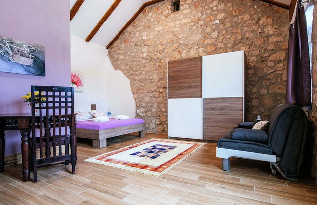 Private Estate With 2 Infinity Pools - Foto 14