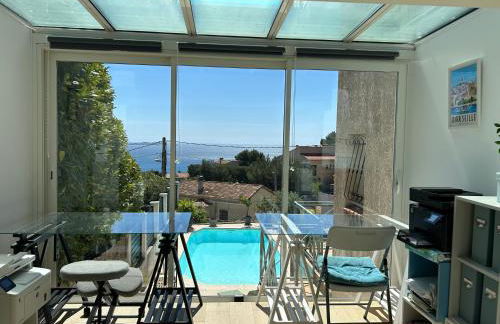 maison entièrement climatisée vue d'exception mer et rade de Marseille avec piscine 8 personnes - Foto 54