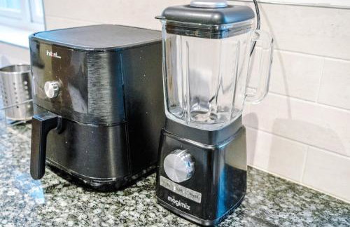 Kinship House by YourStays - Stunning Holiday Home in the Suburbs - Foto 19