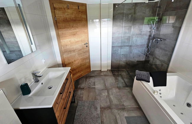 Holiday Apartment With Sauna - Photo 9