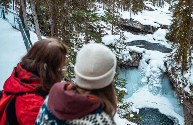 Excursión a las cascadas congeladas del Cañón Johnston - Foto 5
