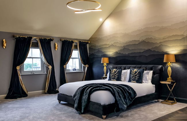 Boutique Sheds - Photo 7