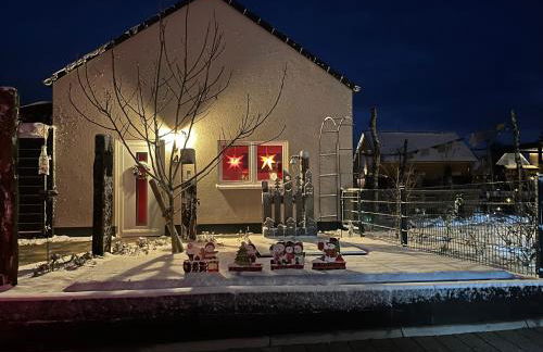 Gemütliches Eifeler Gästehäuschen - Photo 1