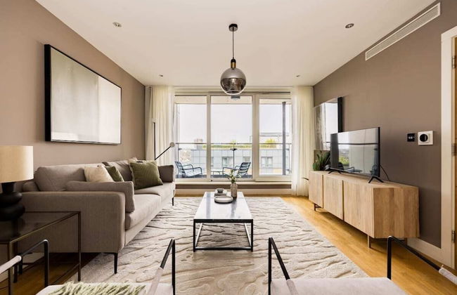 The Riverside Residence - 3bdr Flat With Balcony - Foto 2