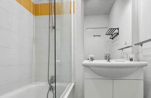 T3 chaleureux avec terrasse et piscine chauffée - Foto 19