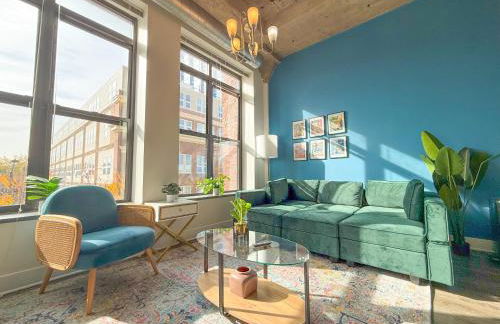 McCormick Place Beautiful 2BR Apartment with Optional Parking Sleeps up to 8 Near Soldier Field, Grant Park and Lakefront Trail - Foto 1