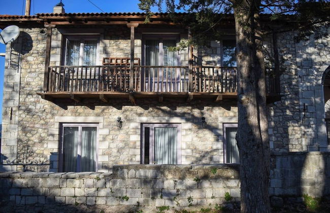 Secluded Mountain Refuge - Theonimfi Paradise Gem - Foto 35