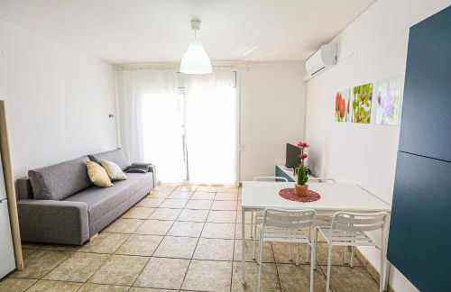 LITORAL COSTA DORADA - BLAU MAR Only families - Photo 6